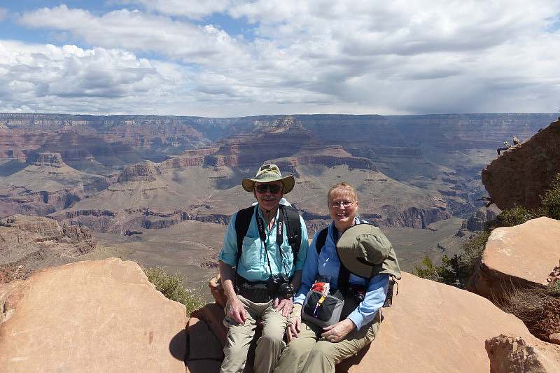 Bob and Dee on the South Kaibab trail in the Grand Canyon