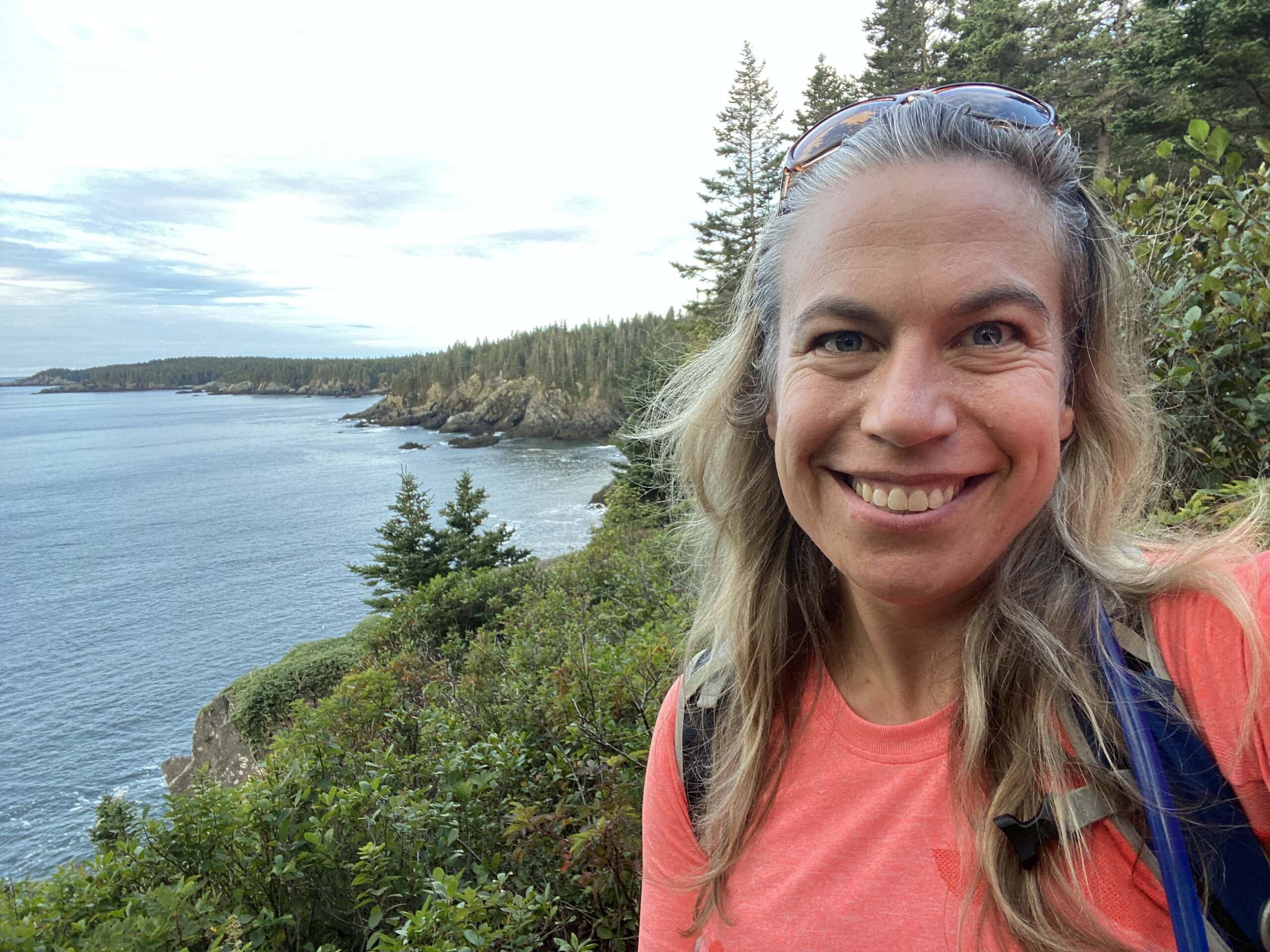 Jessica Reid hiking